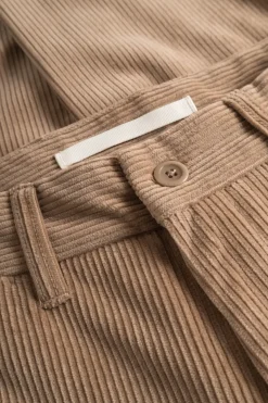 Norse Projects TROUSERS>Aros Regular Wide Wale Corduroy Chino