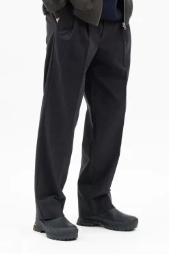 Norse Projects TROUSERS>Benn Relaxed Pleated Trouser