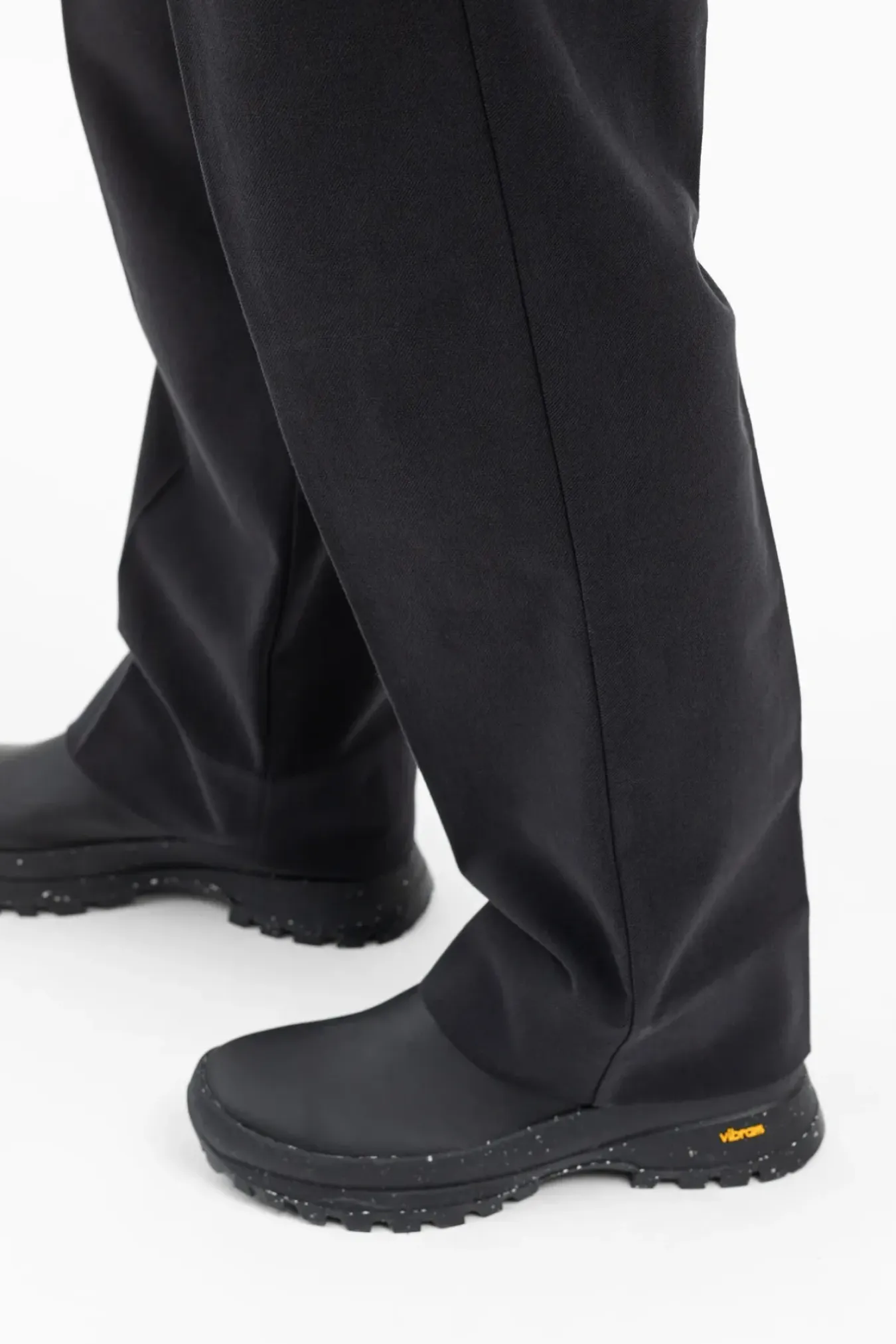 Norse Projects TROUSERS>Benn Relaxed Pleated Trouser